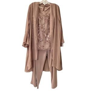 Elegant 3 Piece Fancy Dusty Rose Pant Suit by Oleg Cassini - Size 12 - Excellent